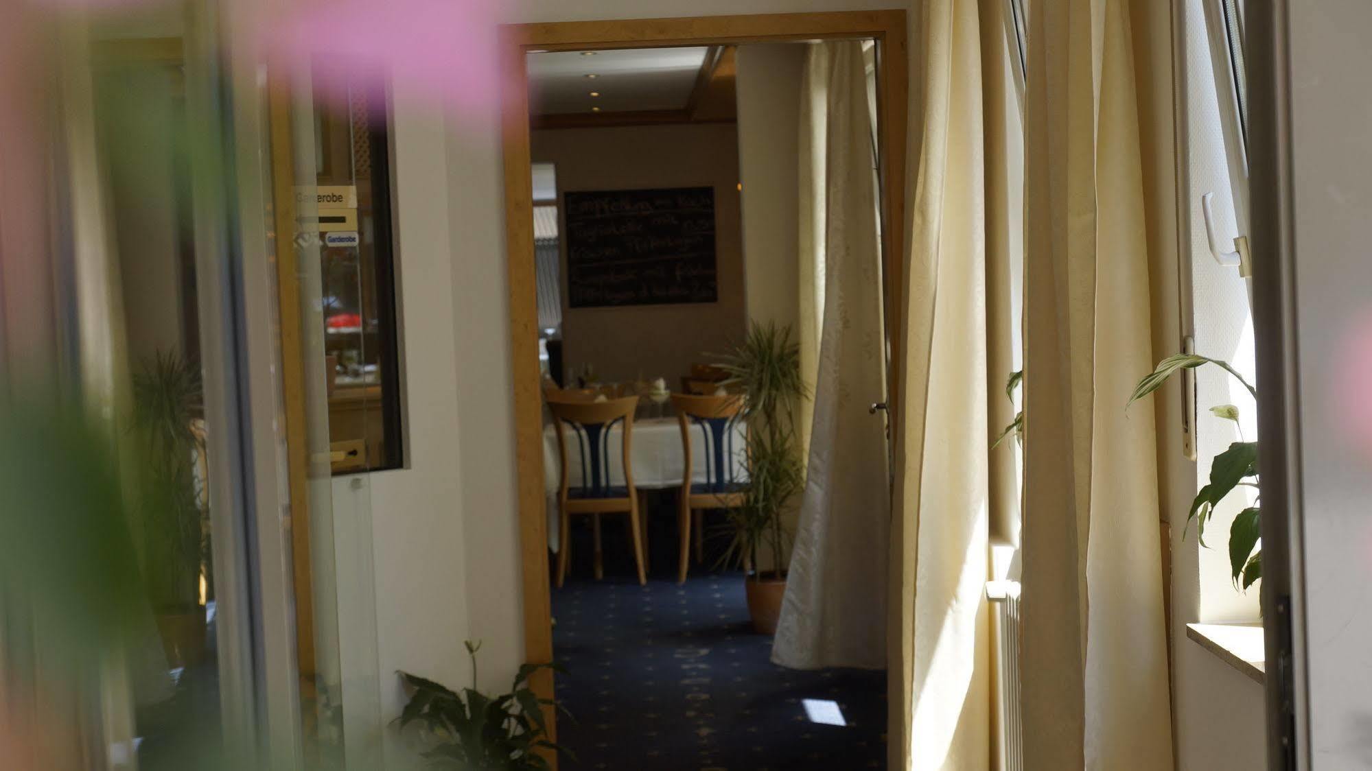 Hotel Reutlinger Hof Reutlingen Extérieur photo